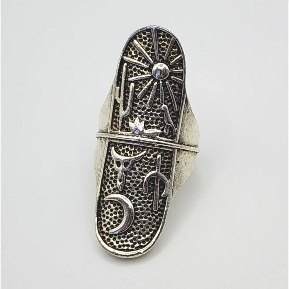 Vintage Southwestern Totem Ring Sun Moon Cactus Silver Tone Metal US Size 5.5